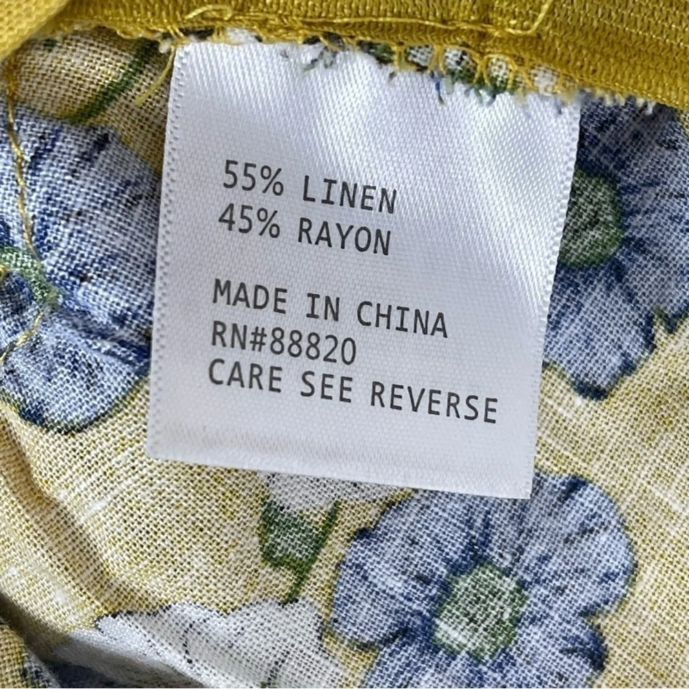 Cupcakes and Cashmere Floral Top Small Yellow Keyhole Open Back Linen Blend - Picture 15 of 16